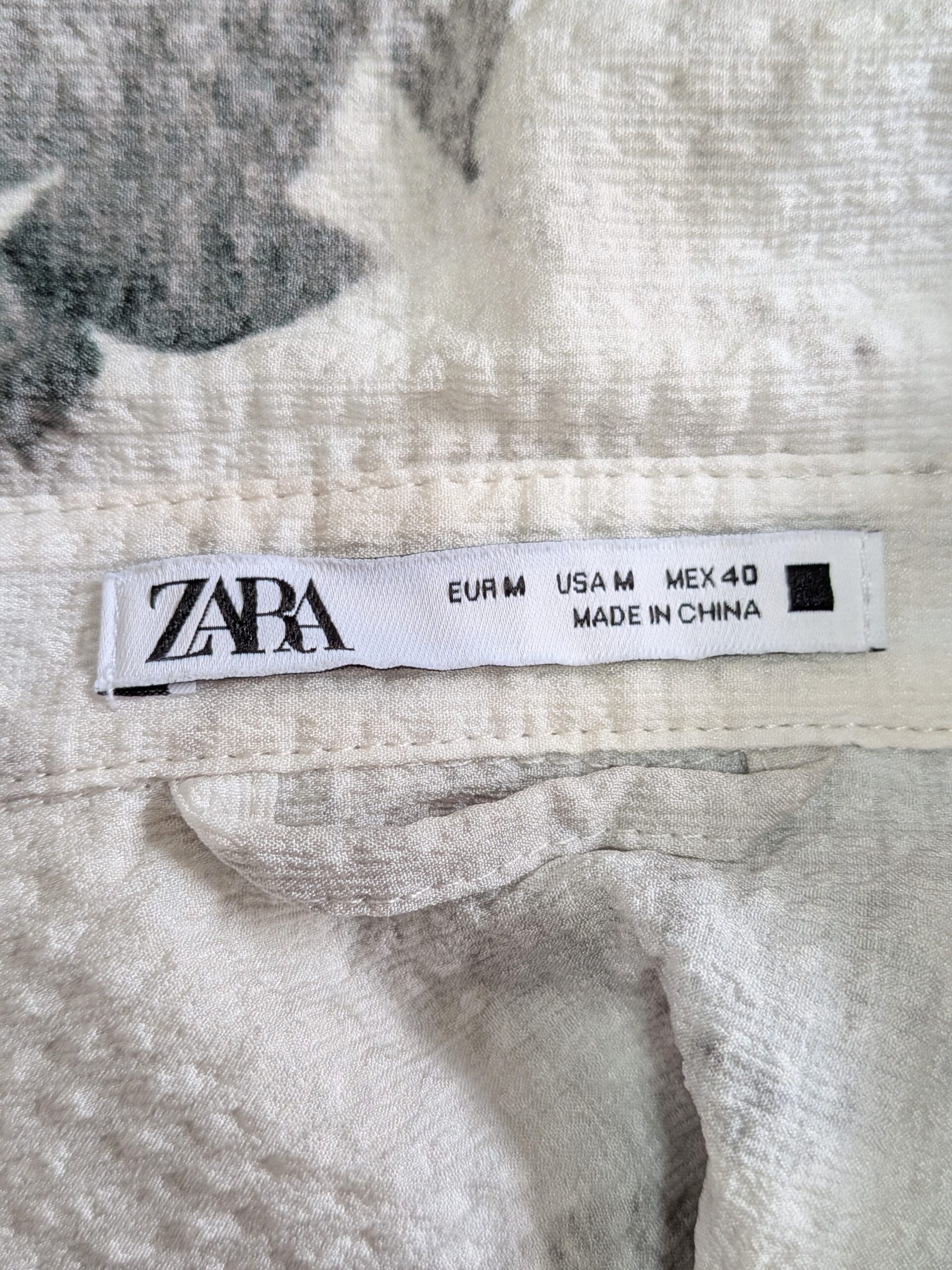 【ZARA】シアサッカー半袖シャツ 総柄アート - 画像 (9)