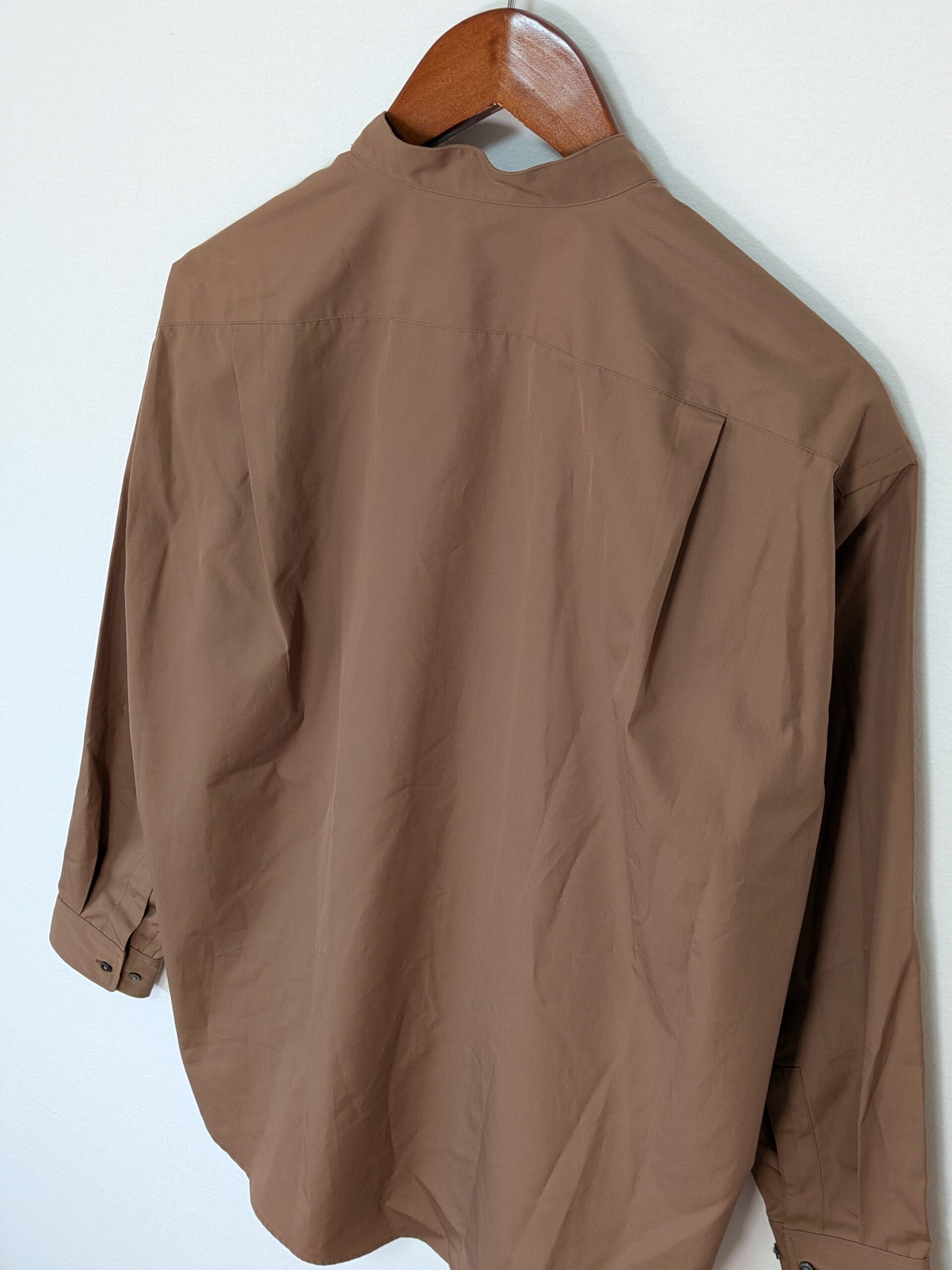 【UNIQLO +j 】スーピマコットンオーバーサイズスタンドカラーシャツ ブラウン - 画像 (8)